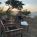 Aura - Glamping Experience Luxe tent Accettura